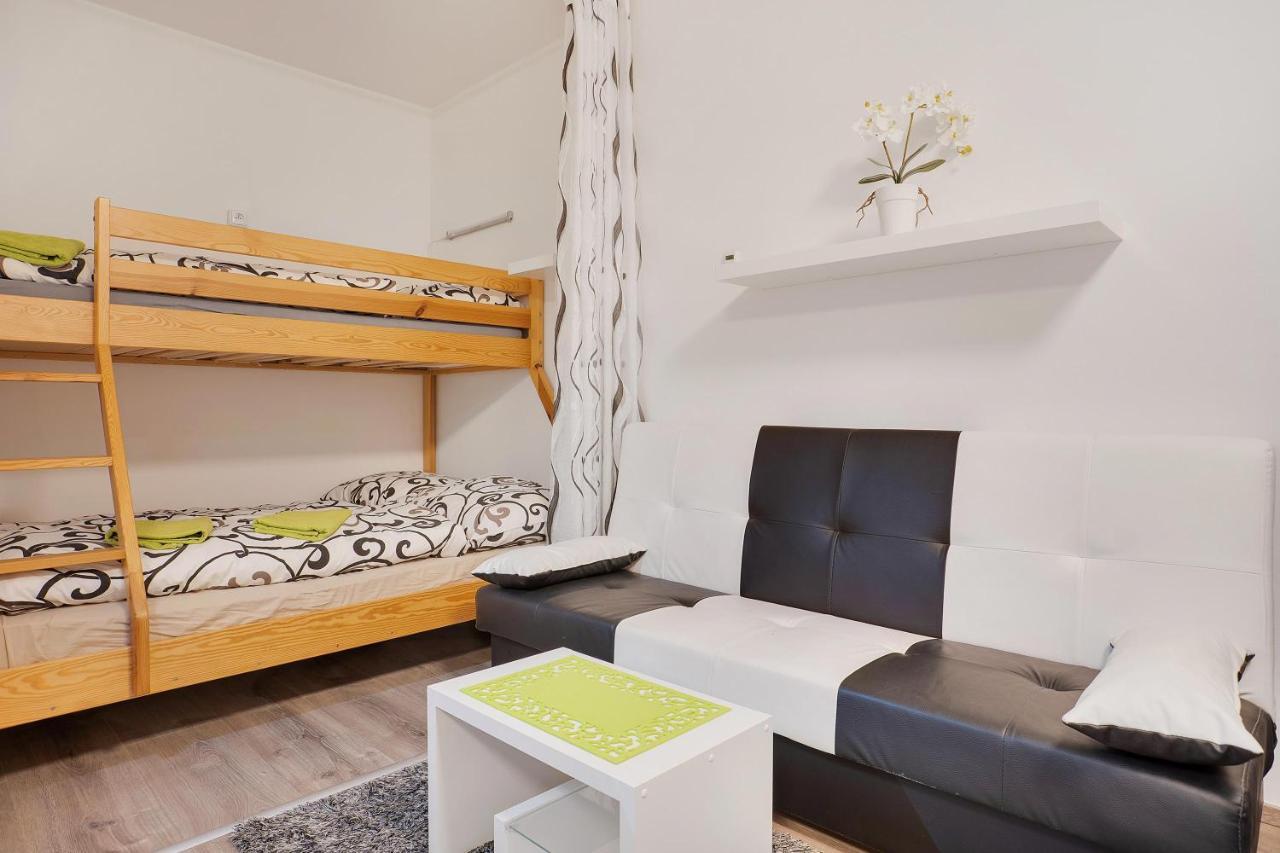 Apartman Alfa Klinovec Loučná pod Klínovcem Zewnętrze zdjęcie